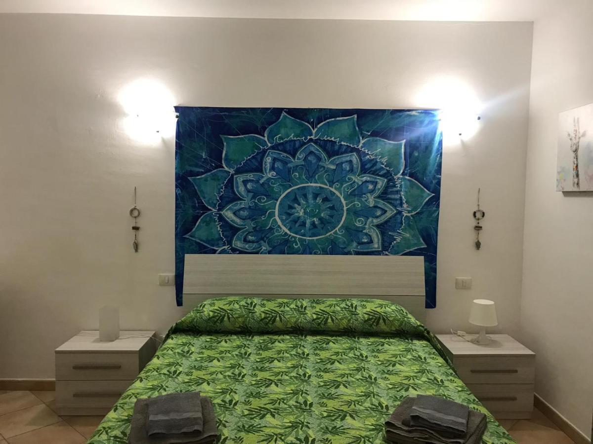 21 Via Del Faro Apartman Olbia Kültér fotó